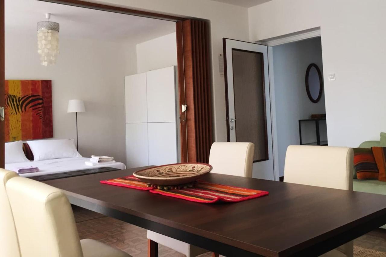 Domic ,Two Bedrooms Whit Large Terrace نجيفيش المظهر الخارجي الصورة