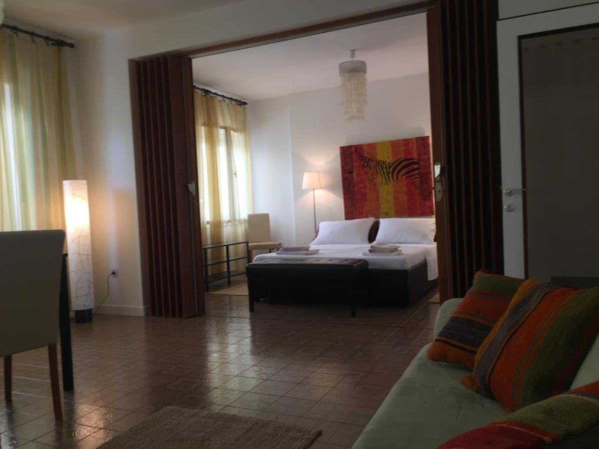 Domic ,Two Bedrooms Whit Large Terrace نجيفيش المظهر الخارجي الصورة