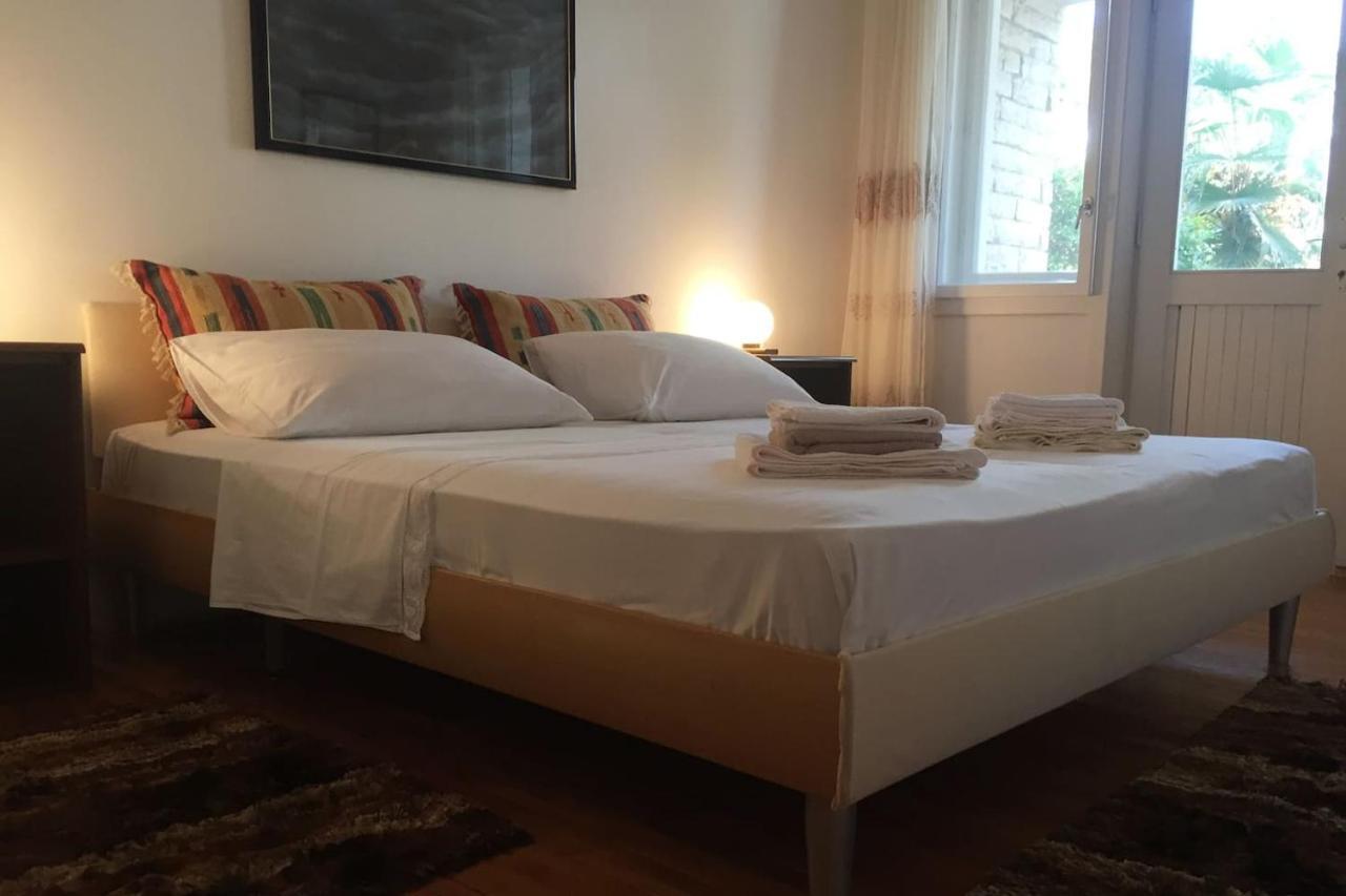 Domic ,Two Bedrooms Whit Large Terrace نجيفيش المظهر الخارجي الصورة